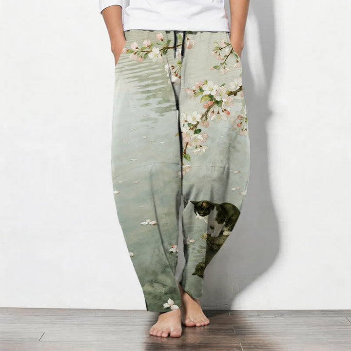 Buddha Stones Pantalones de hombre de algodón puro con estampado de reflejo de agua de gato Sakura, cordón ajustable y corte cónico con bolsillos. - Verde mar oscuro - US/UK/AU50, EU60 (5XL) - image 7