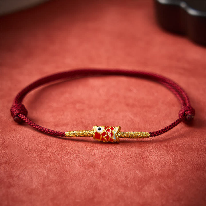 Buddha Stones Pulsera de hilo rojo tejida a mano con diseño de pez koi y suerte - Rojo oscuro (circunferencia de la muñeca: 15-19 cm) - image 0