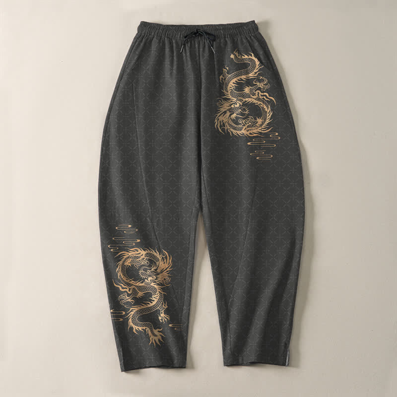 Buddha Stones Pantalones de hombre de algodón puro con estampado de dragón dorado, cordón ajustable y corte cónico, con bolsillos. - image 2