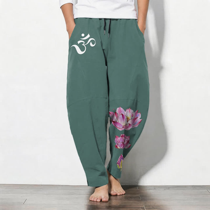 Buddha Stones Pantalones de hombre de algodón puro con estampado de loto rosa y cordón ajustable, corte cónico y bolsillos. - Verde azulado - US/UK/AU50, EU60 (5XL) - image 7