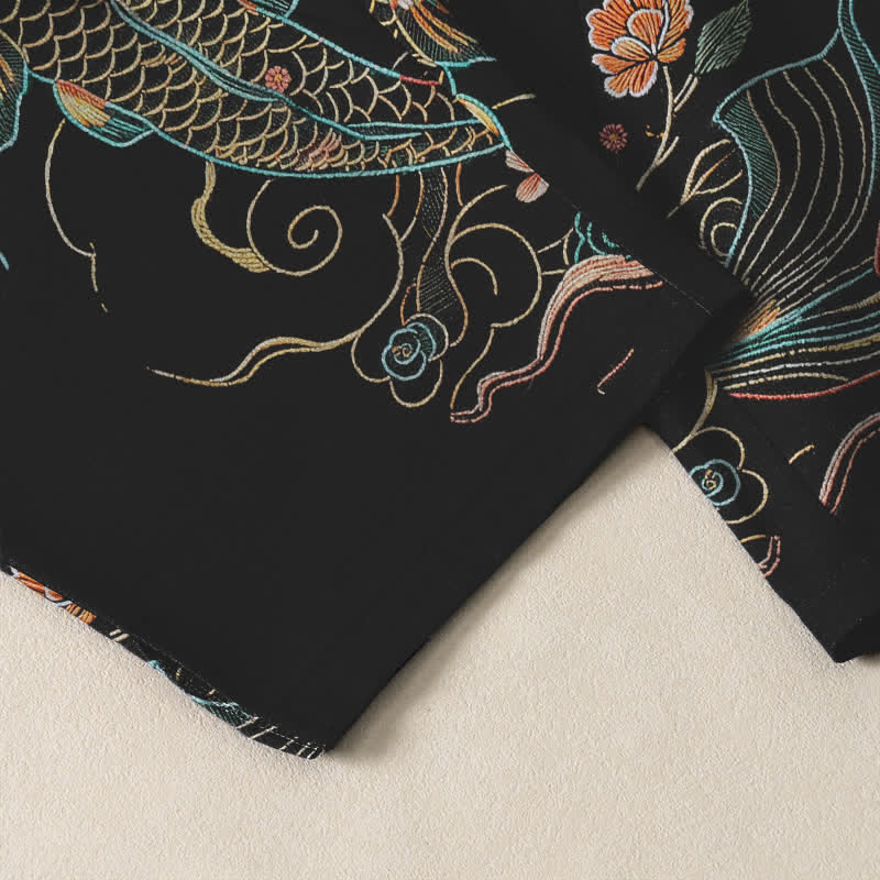 Buddha Stones Pantalones de hombre de algodón puro con estampado floral de peces koi, cordón ajustable y corte cónico, con bolsillos. - image 5