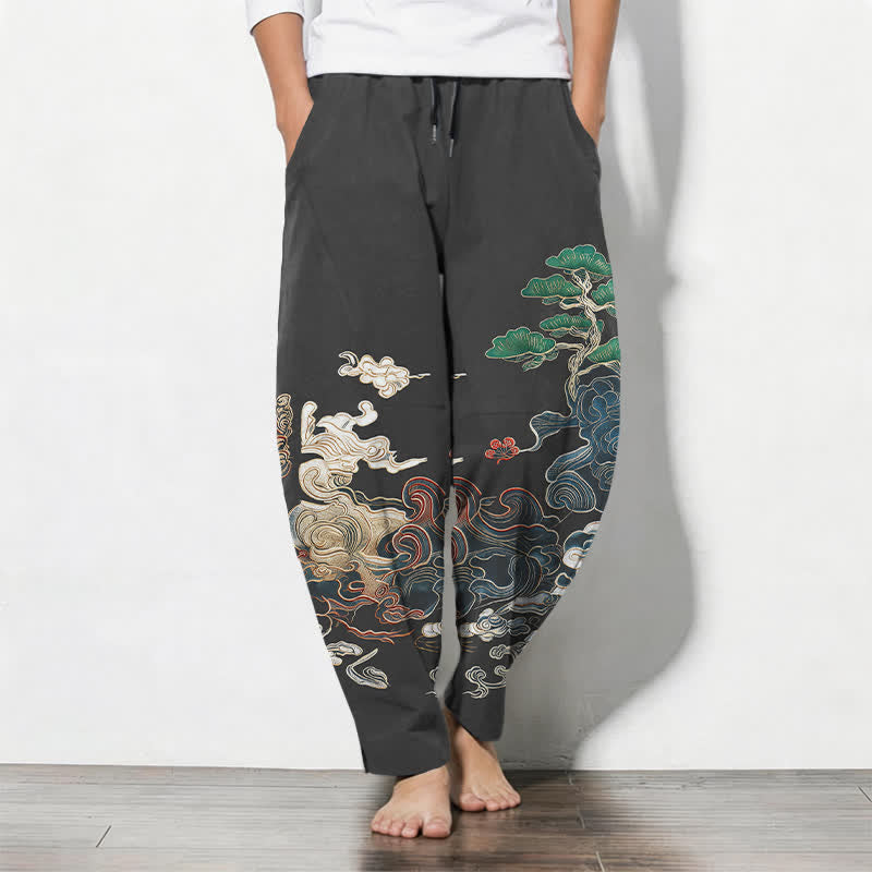 Buddha Stones Pantalones de hombre de algodón puro con estampado de nubes y pinos, corte ajustado, cordón y bolsillos. - Gris oscuro - US/UK/AU50, EU60 (5XL) - image 0