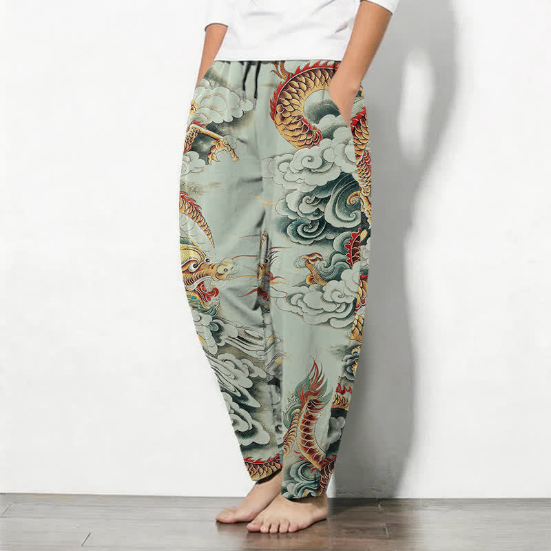 Buddha Stones Pantalones de hombre de algodón puro con estampado de dragón en las nubes, cordón ajustable y corte cónico, con bolsillos. - image 8