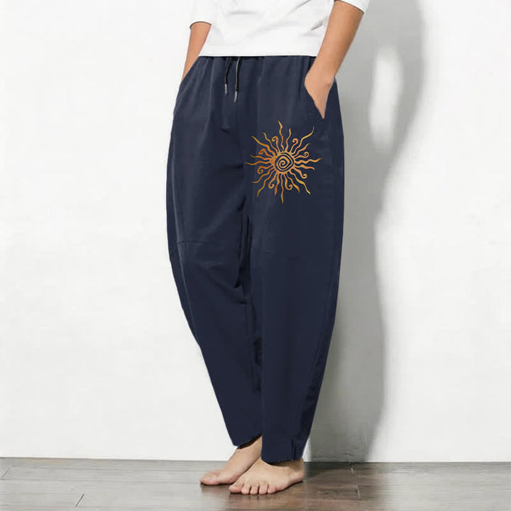 Buddha Stones Pantalones de hombre de algodón puro con estampado en espiral Golden Sun, cordón ajustable y corte cónico, con bolsillos. - image 8