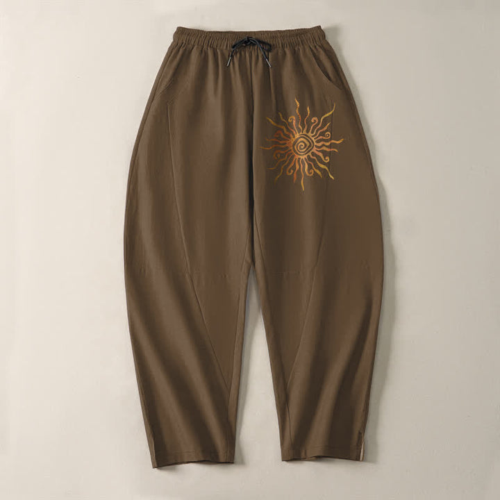 Buddha Stones Pantalones de hombre de algodón puro con estampado en espiral Golden Sun, cordón ajustable y corte cónico, con bolsillos. - image 13