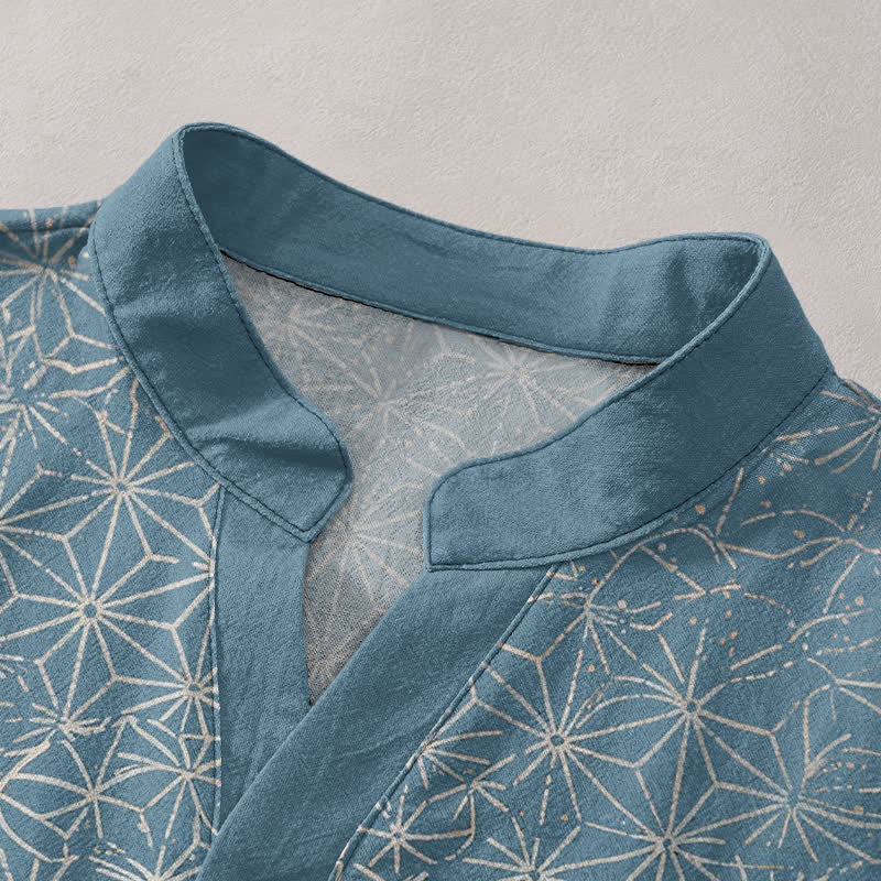 Buddha Stones Camisa de manga corta con medio botón y estampado geométrico de flores de cerezo de algodón para hombre - image 2
