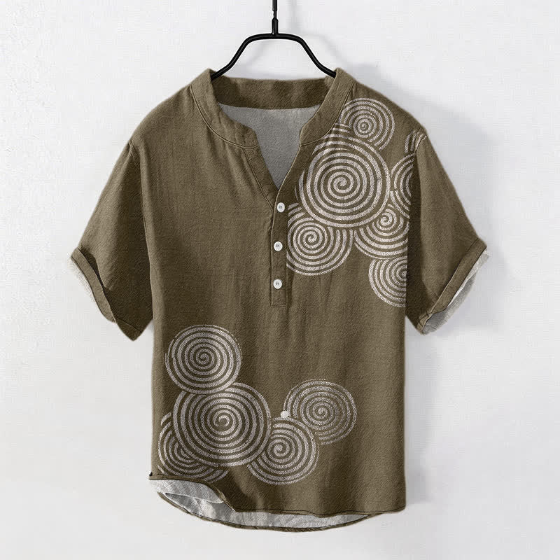 Buddha Stones Camisa de manga corta con medio botón y estampado de círculos en espiral de algodón para hombre - Aceituna - US/UK/AU50, EU60 (5XL) - image 7