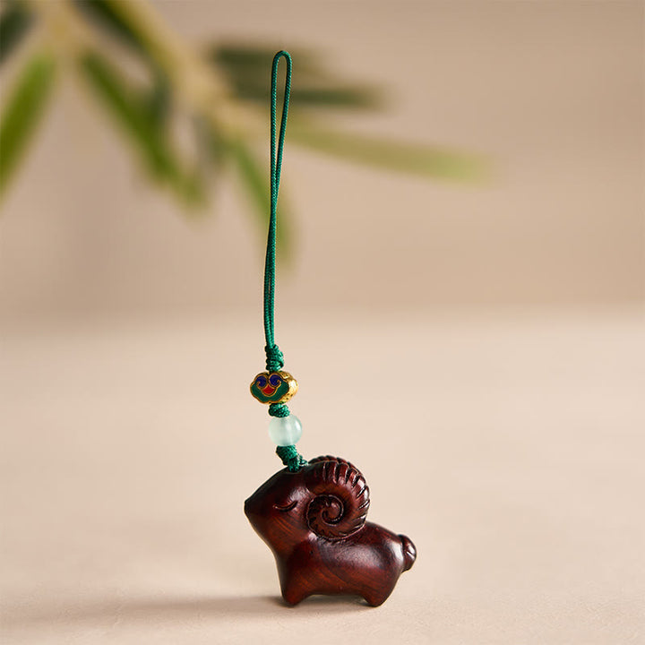 Buddha Stones Llaveros con la imagen de una cabra tallada a mano en madera de sándalo. - Rojo oscuro - image 14