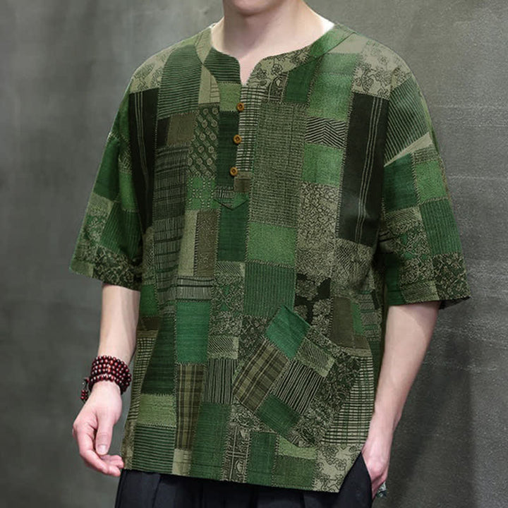 Buddha Stones Camisas de manga corta para hombre con diseño de patchwork a cuadros, estilo bohemio informal de verano y bolsillo de parche. - image 7