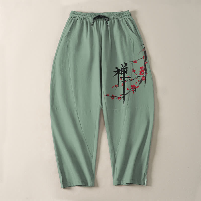 Buddha Stones Pantalones de hombre de algodón puro con estampado de flores de ciruelo Zen, cordón ajustable y corte cónico, con bolsillos. - image 9