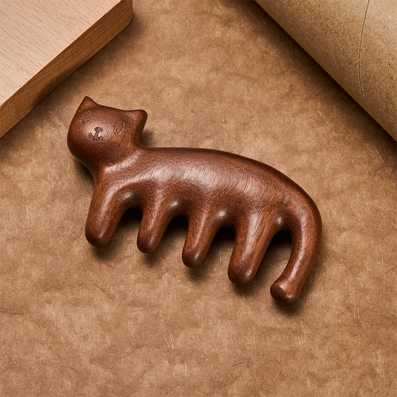 Buddha Stones Peine de masaje con forma de gato de sándalo pulido a mano para una mayor conexión con la tierra. - image 4