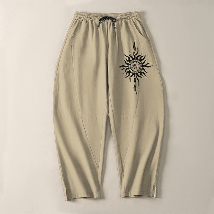 Buddha Stones Pantalones de hombre de algodón puro con estampado tribal de sol, cordón ajustable y corte cónico, con bolsillos. - image 2