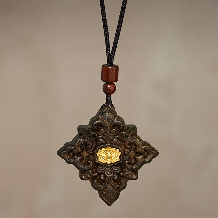 Buddha Stones Collar con colgante de iluminación de madera de sappan con forma cuadrada tallada de loto - image 2