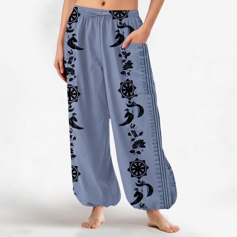 Buddha Stones Pantalones harem de algodón estilo bohemio con estampado de rayas de loto y rueda Dharma para mujer, cintura elástica y bolsillos laterales. - Azul acero claro - US16，UK/AU20，EU48 (3XL) - image 0