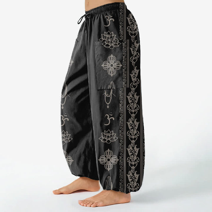 Buddha Stones Pantalones harem de mujer con cintura elástica y bolsillos laterales, estampado de flores de loto de algodón, doble Dorje Vajra Namaste OM. - image 1