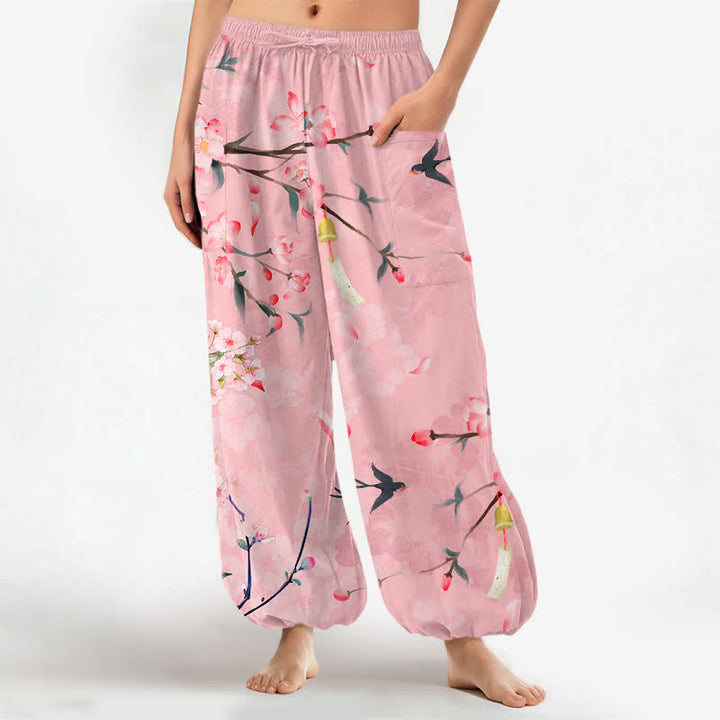 Buddha Stones Pantalones harem de algodón con estampado de flores de durazno y pájaros volando, cintura elástica y bolsillos laterales para mujer. - rosa claro - US16，UK/AU20，EU48 (3XL) - image 7