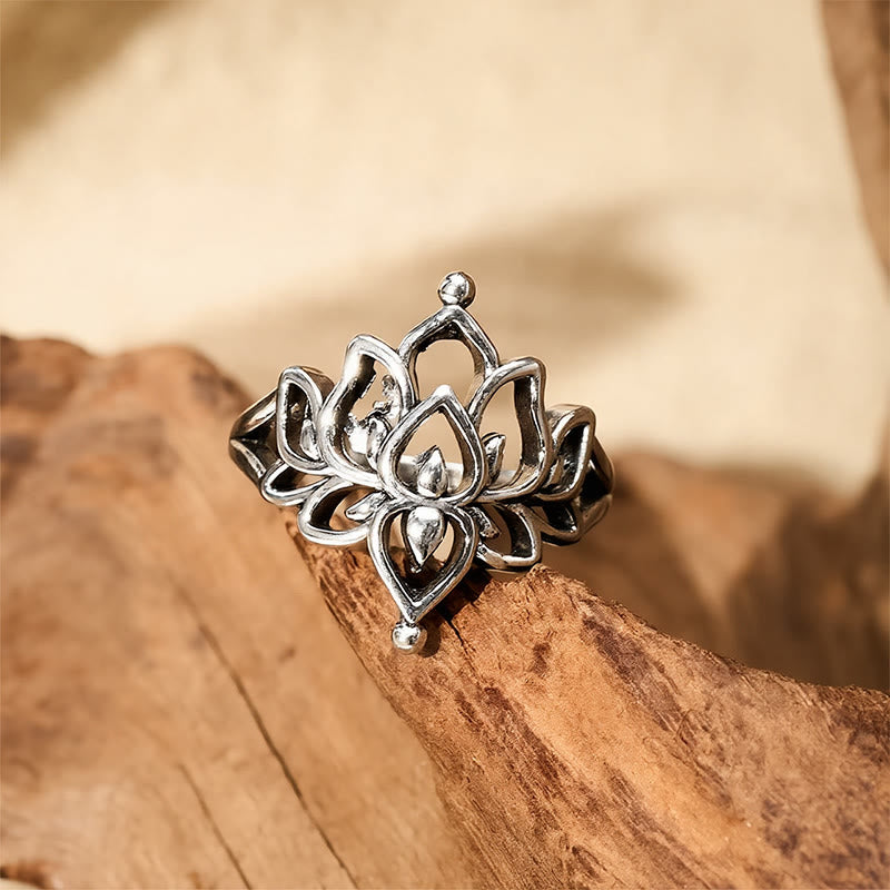 Buddha Stones Anillo llamativo Lotus Purity en tono plateado vintage - image 1