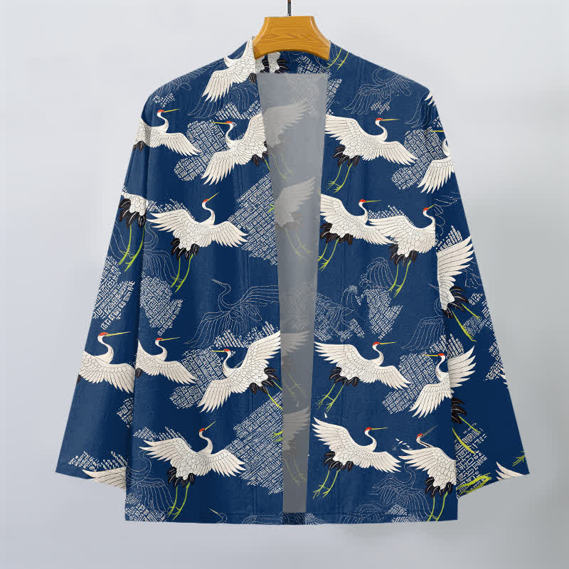 Buddha Stones Kimono de hombre de algodón blanco con estampado de grullas y abertura frontal. - image 1