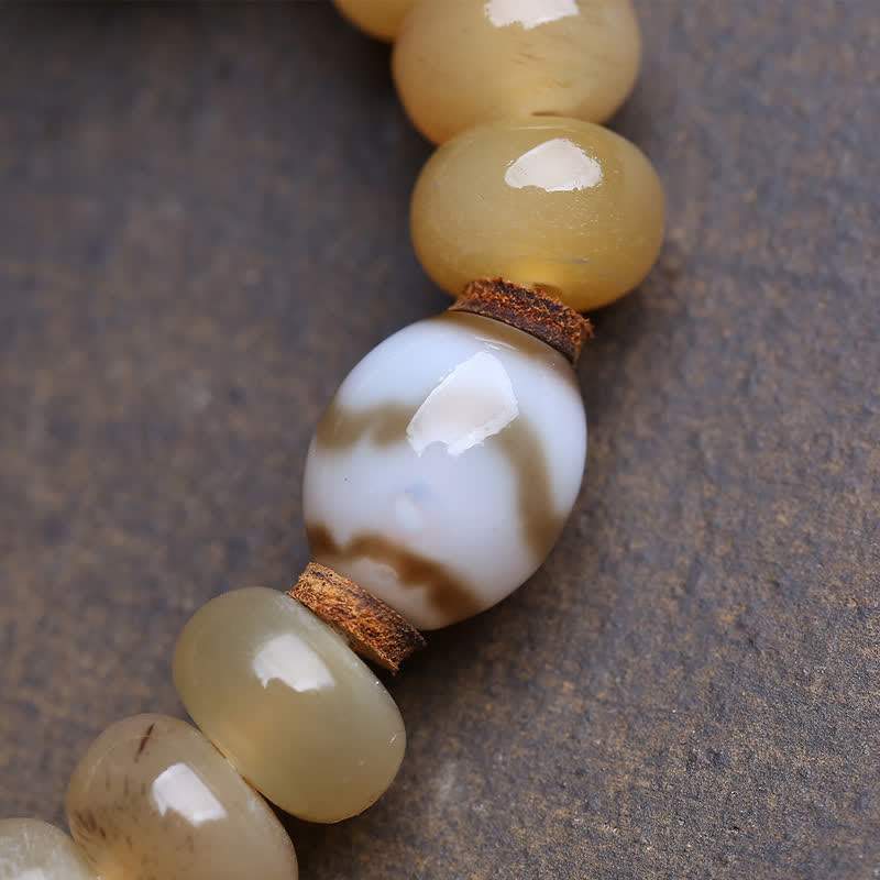 Buddha Stones Pulsera tibetana de protección del bosque con cuentas de hueso Dzi y Señor de los Cadáveres - image 1