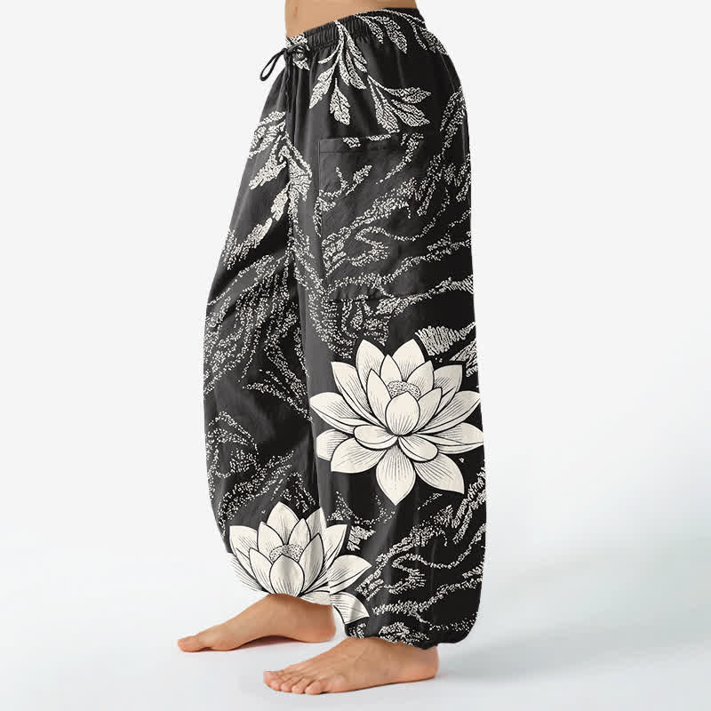 Buddha Stones Pantalones harem de algodón con estampado botánico de loto y color oliva para mujer, con cintura elástica y bolsillos laterales. - image 8