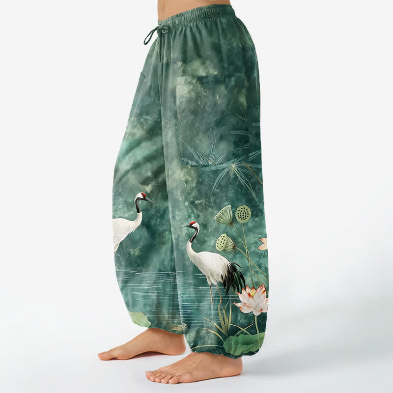Buddha Stones Pantalones harem de algodón con estampado de grulla oriental y loto para mujer, cintura elástica y bolsillos laterales. - image 1