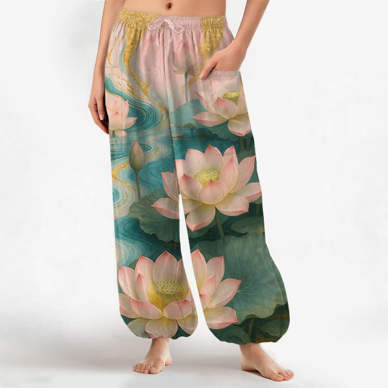 Buddha Stones Pantalones harem de mujer con cintura elástica y bolsillos laterales, estampado Cotton Lotus Pond Ink Wash. - Verde mar medio - US16，UK/AU20，EU48 (3XL) - image 0