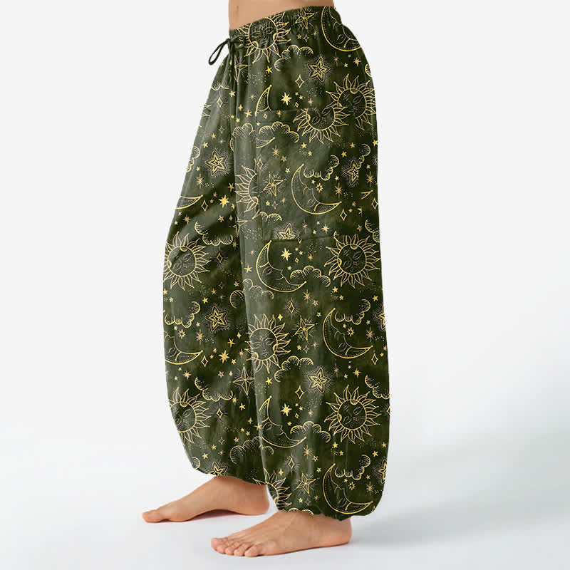 Buddha Stones Pantalones harem de algodón para mujer con estampado de sol, luna y estrellas, cintura elástica y bolsillos laterales. - Verde oliva oscuro - US16，UK/AU20，EU48 (3XL) - image 10