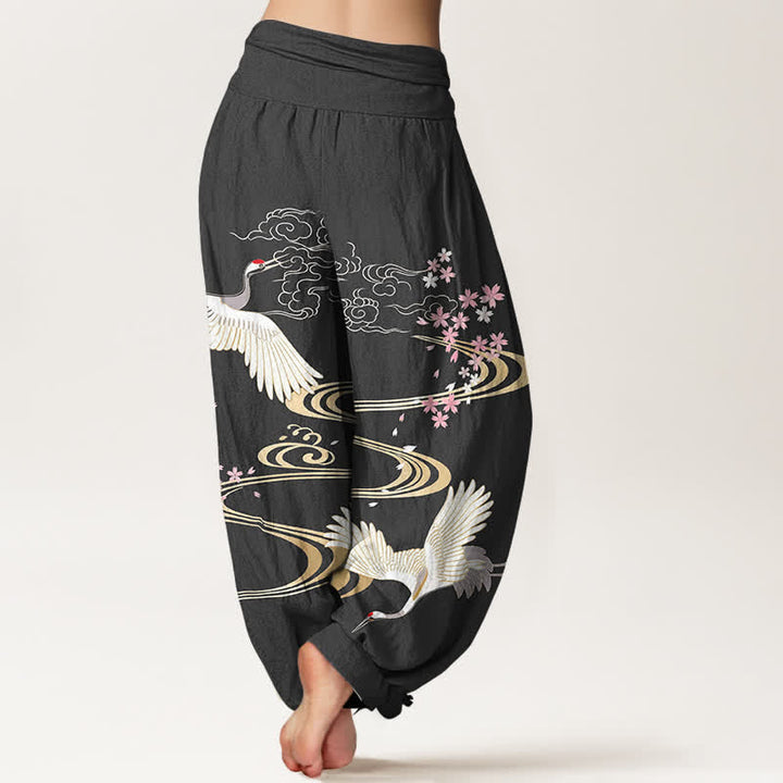 Buddha Stones Pantalones harem de mujer con cintura elástica y estampado de grullas y flores de cerezo, de algodón. - image 2