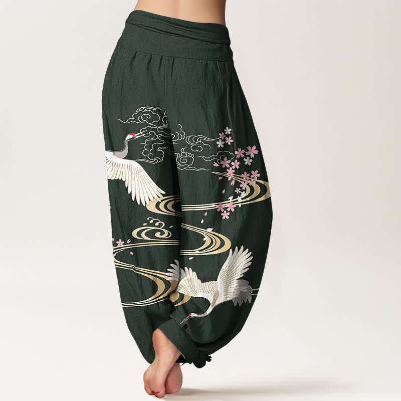 Buddha Stones Pantalones harem de mujer con cintura elástica y estampado de grullas y flores de cerezo, de algodón. - image 7