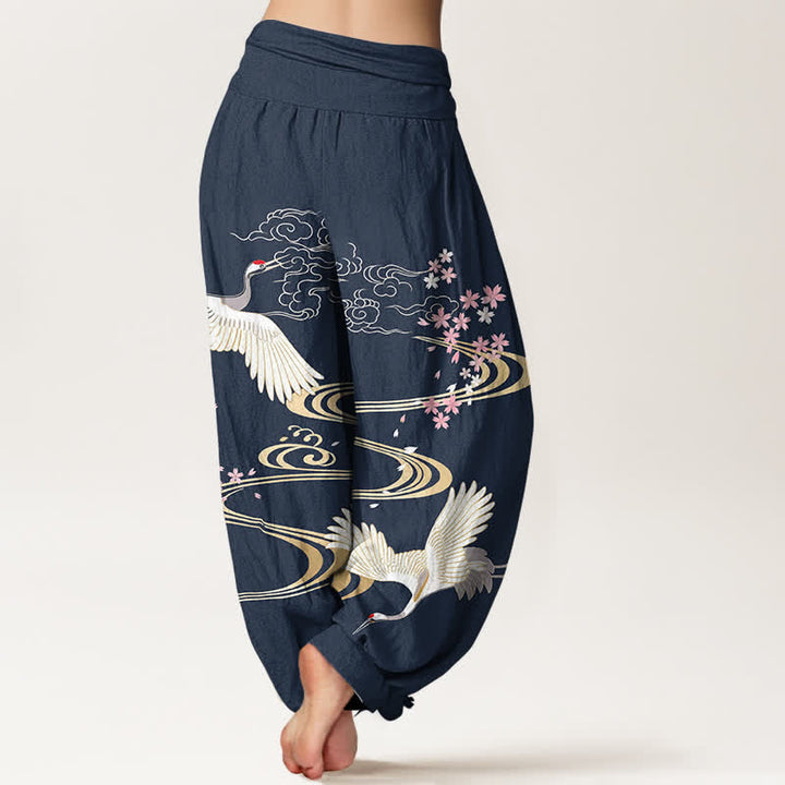 Buddha Stones Pantalones harem de mujer con cintura elástica y estampado de grullas y flores de cerezo, de algodón. - image 10