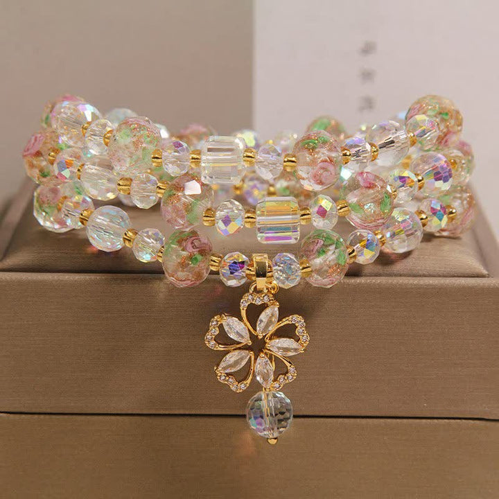 Buddha Stones Pulsera con dije floral triple de jardín de rosas y cuentas de vidrio Liuli blancas - Jardín de Rosas Blancas - image 0