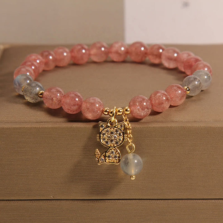 Buddha Stones Pulsera con dije de gato de cuarzo fresa y piedra lunar - Cuarzo fresa (circunferencia de la muñeca: 5,5-5,9 pulgadas / 14-15 cm) - image 0
