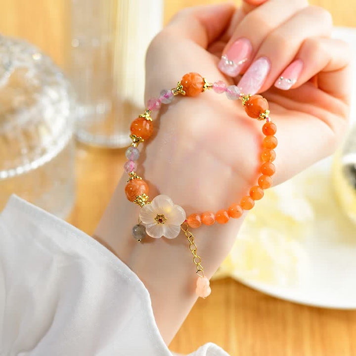 Buddha Stones Pulsera con dije floral de loto de jade y seda dorada - image 3