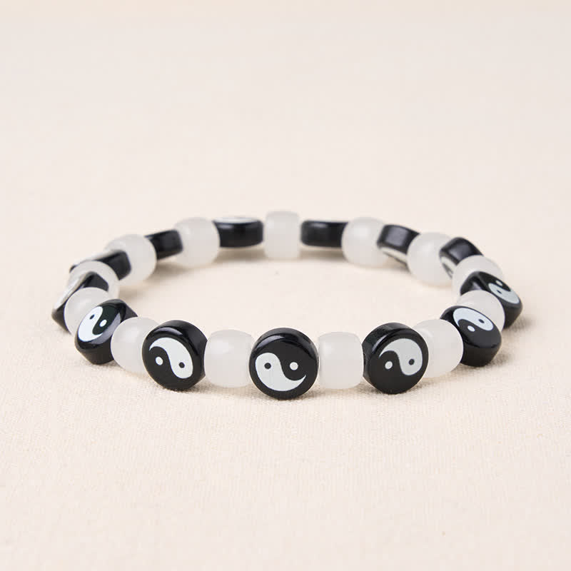 Buddha Stones Pulsera de equilibrio de cuentas blancas y negras Yin Yang de Liuli - Yin Yang (circunferencia de la muñeca: 6,3 a 6,7 ​​pulgadas/16 a 17 cm) - image 0