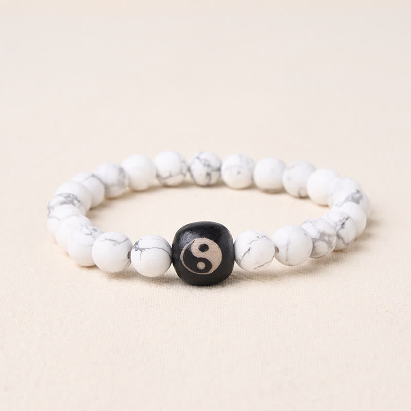 Buddha Stones Pulsera de cuentas redondas con equilibrio Yin Yang, ónix negro y turquesa blanca - Turquesa blanca - 5,9–6,3 pulgadas (15–16 cm) - image 1