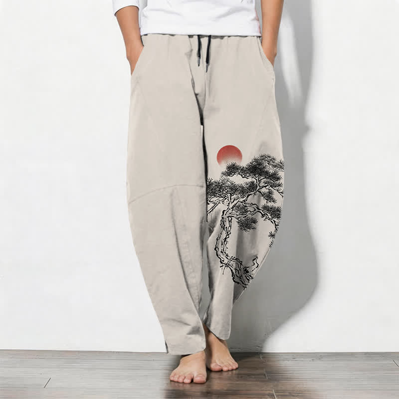 Buddha Stones Pantalones de hombre de algodón puro con estampado de pino y sol rojo, cordón ajustable y bolsillos. - Lino - US/UK/AU50, EU60 (5XL) - image 0