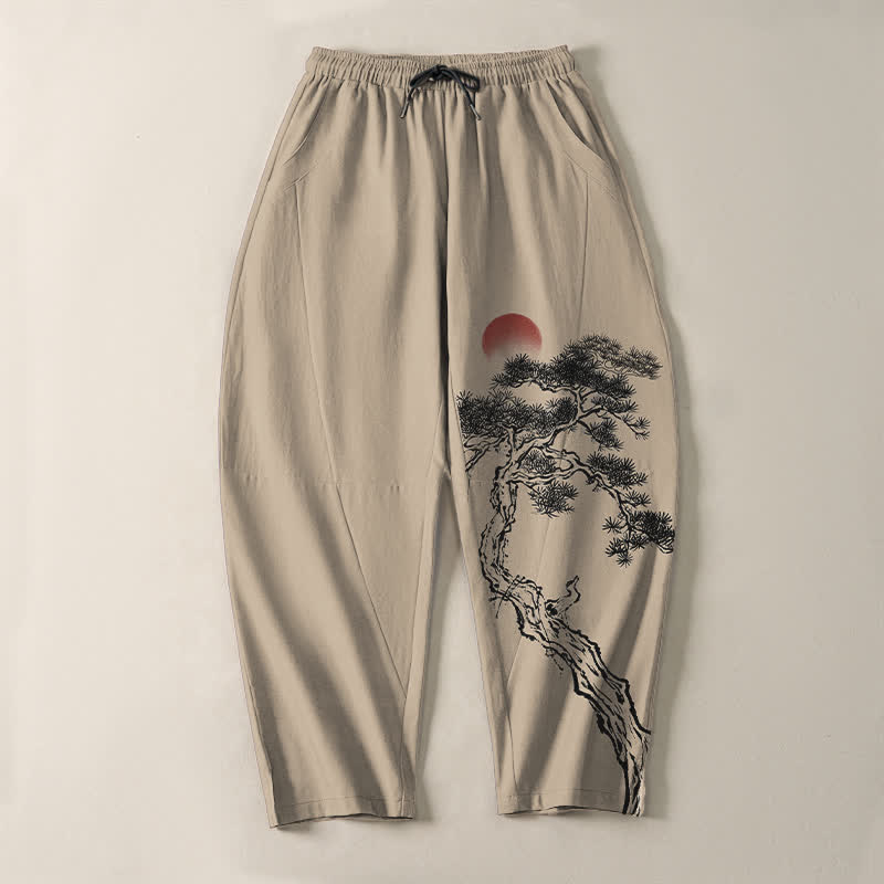 Buddha Stones Pantalones de hombre de algodón puro con estampado de pino y sol rojo, cordón ajustable y bolsillos. - image 13