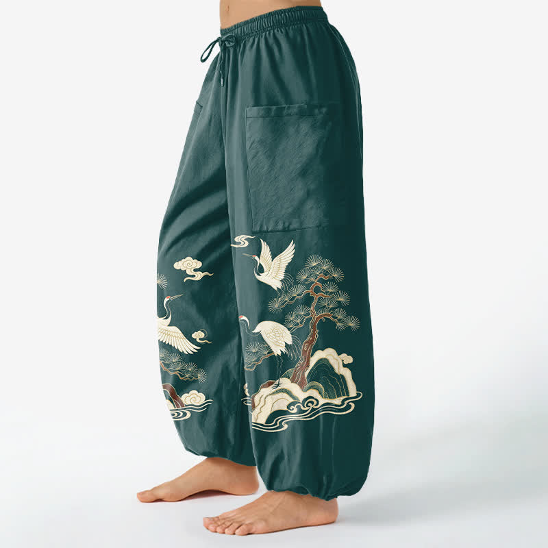 Buddha Stones Pantalones harem de algodón con estampado de grullas orientales y pinos para mujer, con cintura elástica y bolsillos laterales. - image 1
