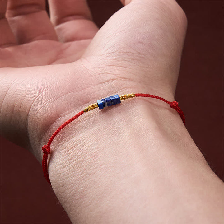 Buddha Stones Pulsera de la suerte de hilo rojo de lapislázuli, tejida a mano, ultrafina, con forma cuadrada pequeña. - image 4