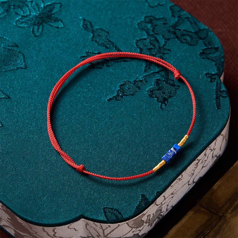 Buddha Stones Pulsera de la suerte de hilo rojo de lapislázuli, tejida a mano, ultrafina, con forma cuadrada pequeña. - image 8
