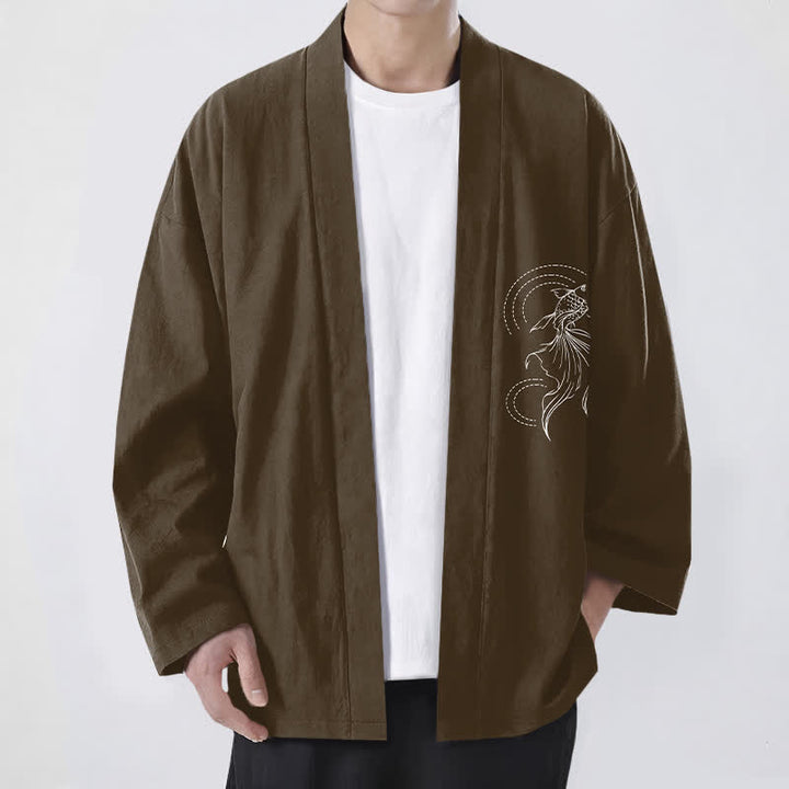 Buddha Stones Kimono de hombre de algodón blanco con estampado de olas y peces koi, con frente abierto. - Marrón silla de montar - US/UK/AU48, UE58 (4XL) - image 9