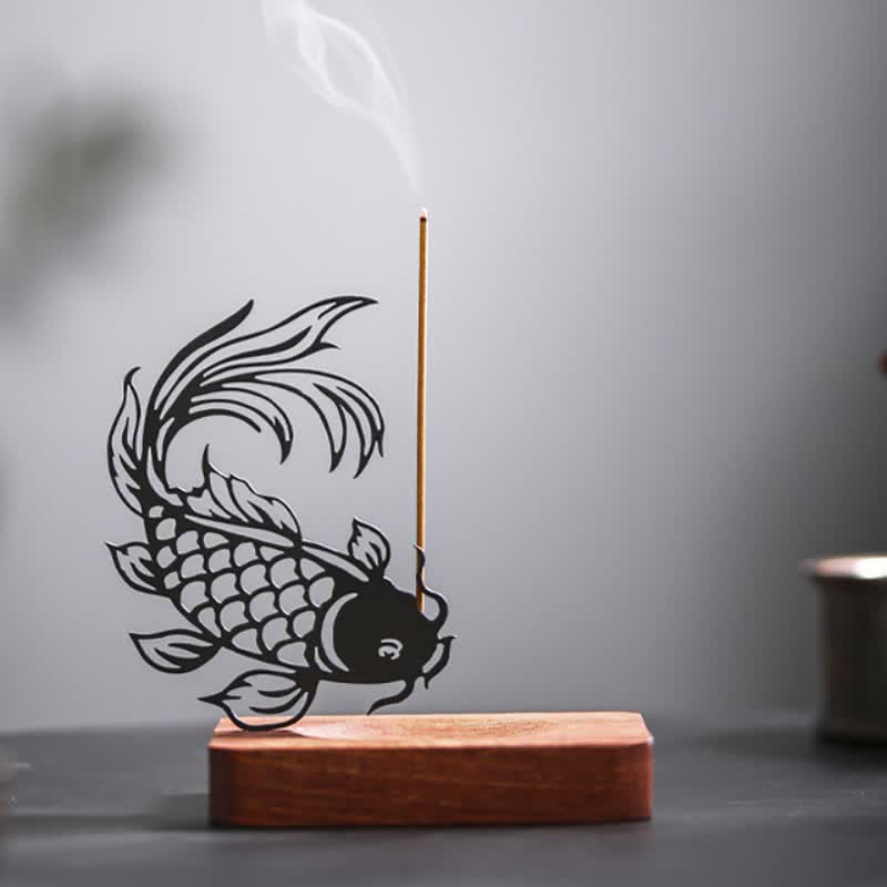 Buddha Stones Quemador de incienso Zen con base de madera y diseño de pez koi para el éxito - Pez koi cabeza abajo base corta - image 0
