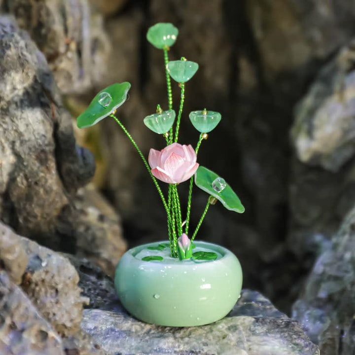 Buddha Stones Frasco de fragancia con forma de lágrima de resina Lotus Purity, de Mindful Living Decor. - Verde - Un loto - image 3