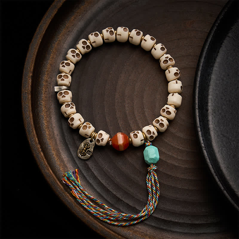 Buddha Stones Pulsera de conexión a tierra con cuentas de hueso tibetanas y diseño de calavera del Señor del Bosque de los Cadáveres - 9 × 6,3 mm - image 0