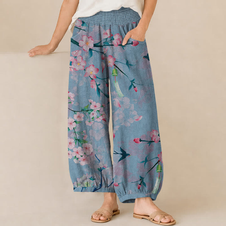 Buddha Stones Pantalones harem de algodón con estampado de flores de cerezo, cintura elástica plisada y bolsillos para mujer. - Azul claro - US16，UK/AU20，EU48 (3XL) - image 10