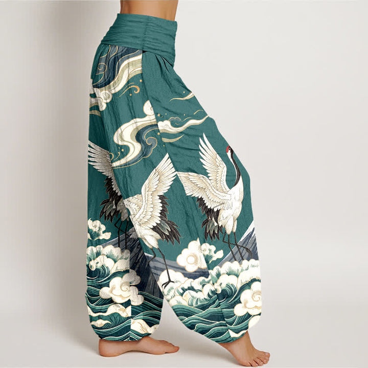 Buddha Stones Pantalones harem de mujer con cintura elástica y estampado de grullas, montañas y nubes, de algodón. - image 9