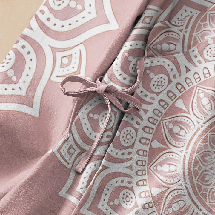 Buddha Stones Camisa kimono de manga larga para mujer, estilo hanfu, con cuello en V y cordones, de algodón blanco con estampado de mandala. - image 3