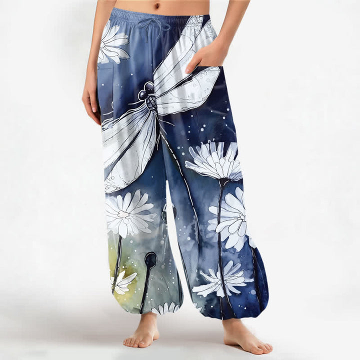 Buddha Stones Pantalones harem de algodón con estampado de libélulas y margaritas en acuarela para mujer, con cintura elástica y bolsillos laterales. - Marina de guerra - US16，UK/AU20，EU48 (3XL) - image 10