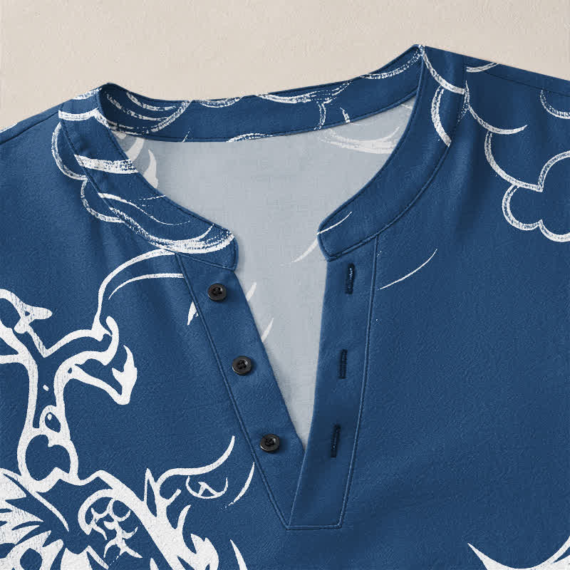 Buddha Stones Camisas de manga larga para hombre de algodón con cuello en V y estampado de nubes de dragón chino. - image 4