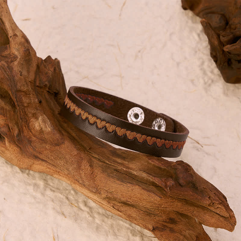 Buddha Stones Pulsera ajustable de cuero con hebilla protectora bordada en forma de corazón - image 25